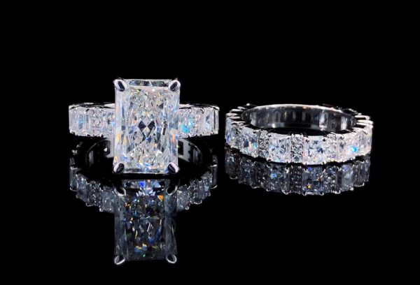 9.5 carat Radiant cut Diamond Ring & BanD